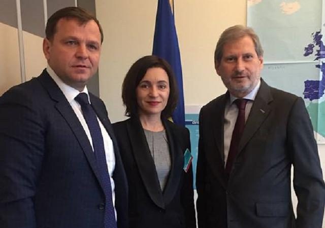 Liderii ACUM, discuții cu Johannes Hahn la Strasbourg; Asigurarea dată de comisarul european în legătură cu alegerile din RM Eveniment